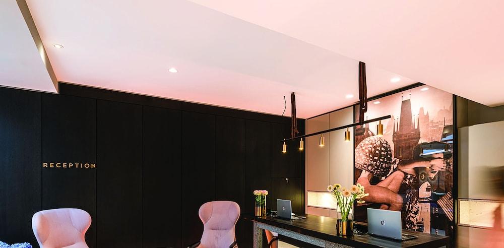 Maximilian Hotel Prague Ngoại thất bức ảnh