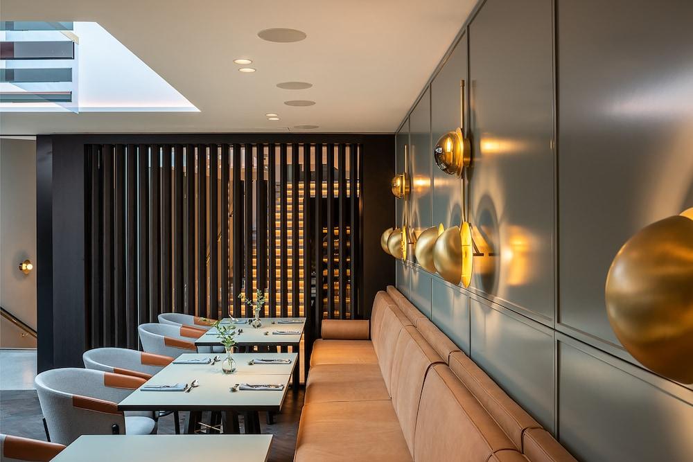 Maximilian Hotel Prague Ngoại thất bức ảnh